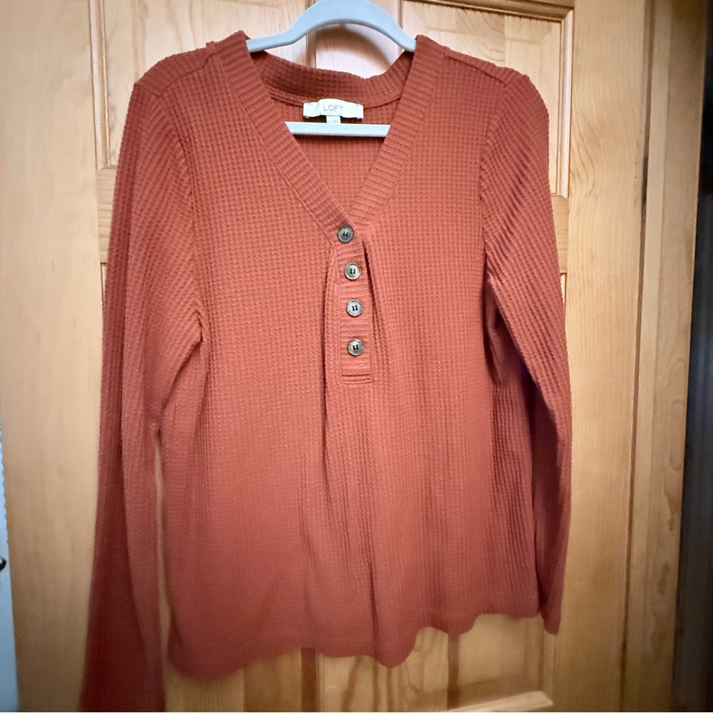 LOFT Waffle Knit Long Sleeve Henley Top – Rust / Burnt Orange – Size XL